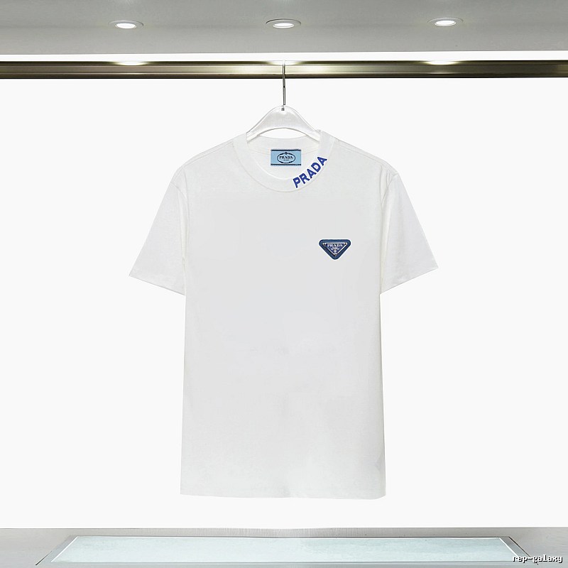 Amiri Monogram Logo T-shirt Black Small AM for Layered Styling