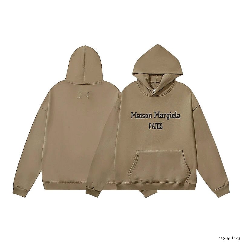 Balenciaga Logo Detail Logo hoodie Black Pullover Small with Relaxed Feel
