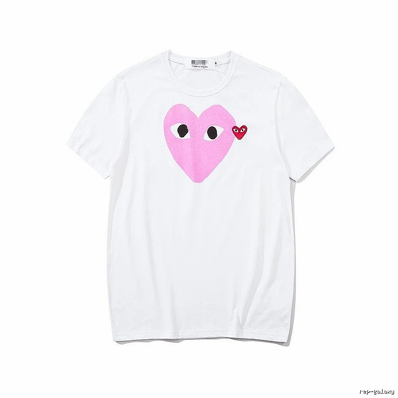 Comme des Garcons PLAY 2023-03 Style 2303 Heart Logo T-Shirt Downtown Style