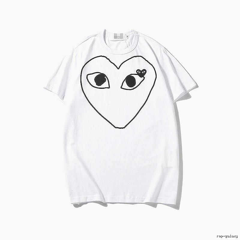 Comme des Garcons PLAY 2023-13 Black Style 2313 Heart Logo T-Shirt Bold Graphic