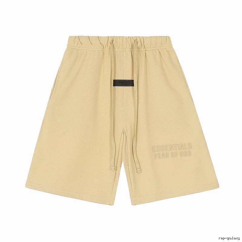 ESSENTIALS minimalist khaki shorts