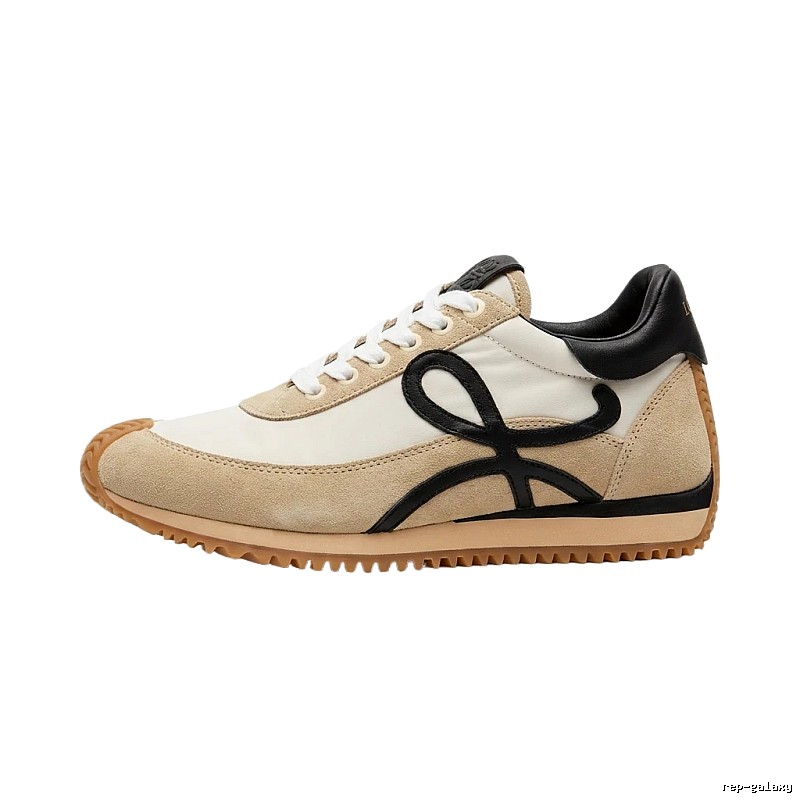 LOEWE retro-style black and brown color-blocking sneakers