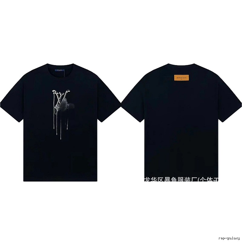 Louis Vuitton Chain Print Trendy & Cool Style Black T-Shirt