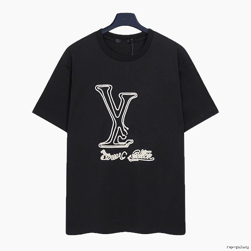Louis Vuitton Trendy Embroidered Black Short-sleeve T-shirt