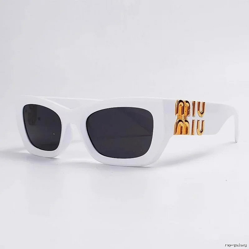 Miu Miu Monogram Oversized sunglasses Black Oval Sunglasses for Layered Styling