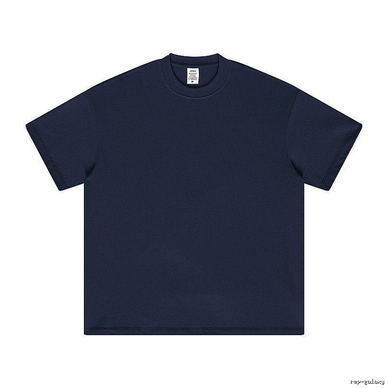 Monogram Plain white T-shirt Minimal White Short for Layered Styling