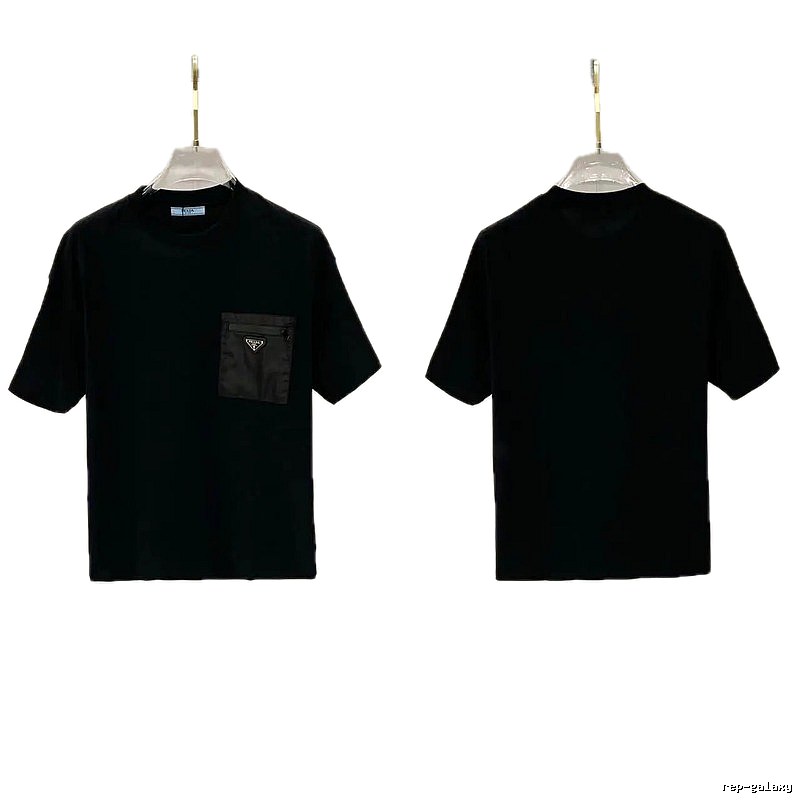 Prada Triangle Logo Minimalist Style Black Short-sleeve T-shirt