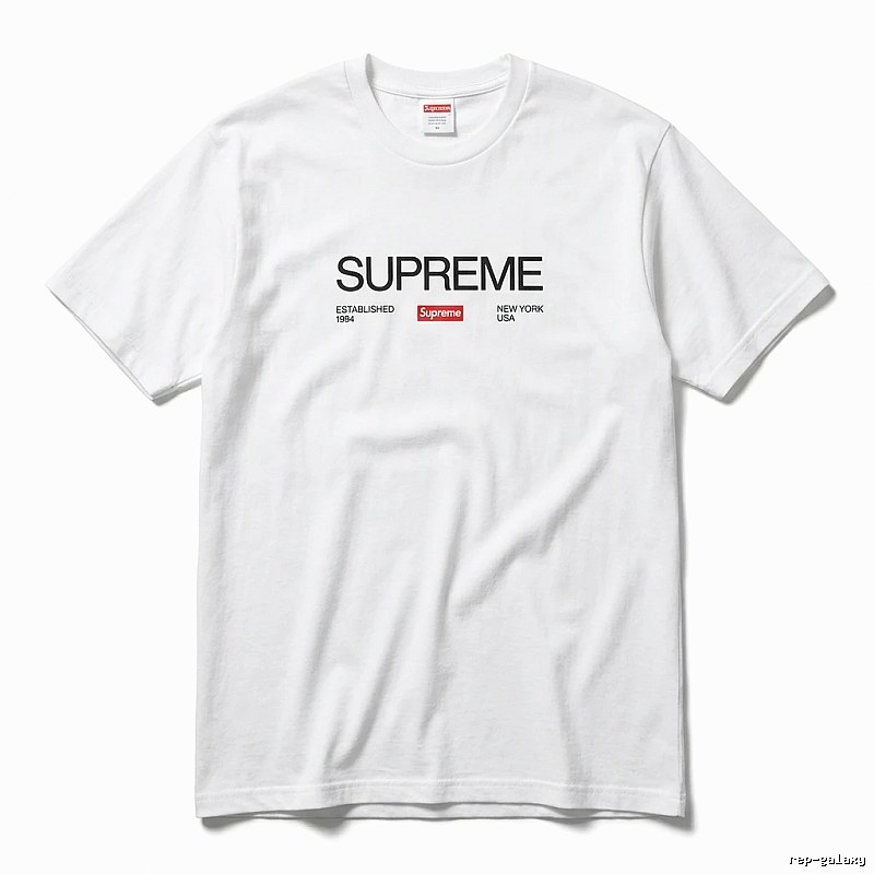 Supreme basic white T-shirt