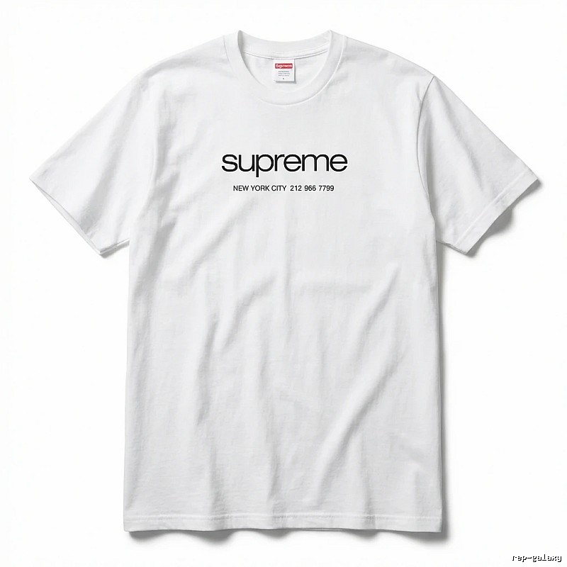 Supreme minimalist style white T-shirt