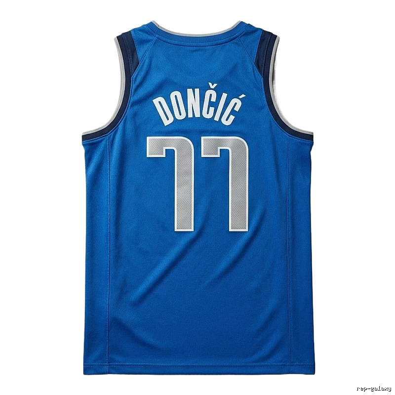 The blue basketball uniform of Luka Doncic of the Mavericks.