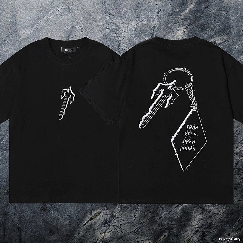 Trapstar Classic Keys graphic T-shirt Black White Key for Daily Styling